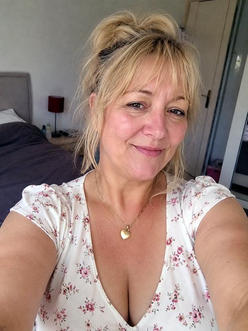 Divorcée, 40 ans, cherche plan sexe Mantes-la-Jolie